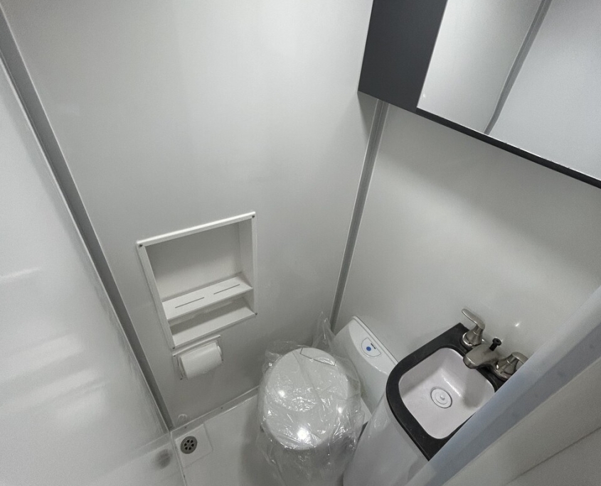 large-Media 1-9ABEE27E-43C9-4B9B-82FF-EBB03CFBE7B3