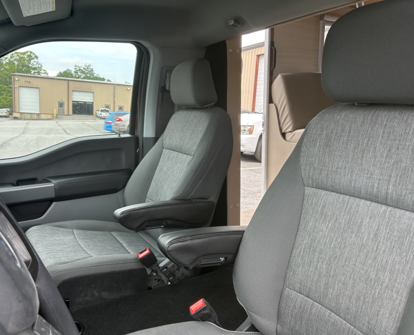 We can remove the center console for easier access to the truck seat.