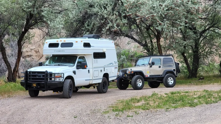 Tiger 4x4 with Camper 3