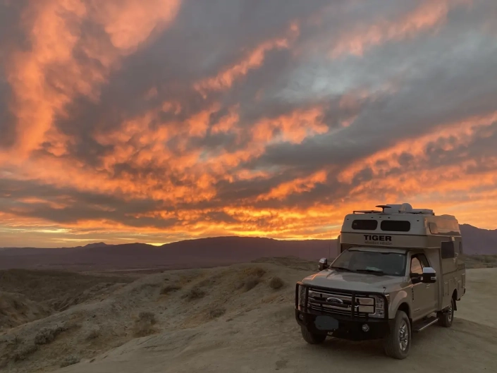 Tiger Boondocking rv